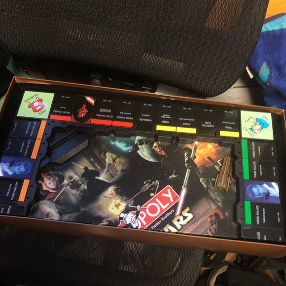 1999 Monopoly Star Wars Episode 1 Board Game-  636 $50 or $45 w/offer - Picture 3 of 11